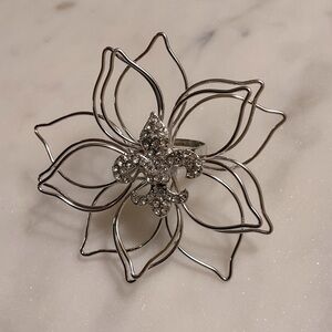 Silver Toned Large Fleur De Lis Flower Ring